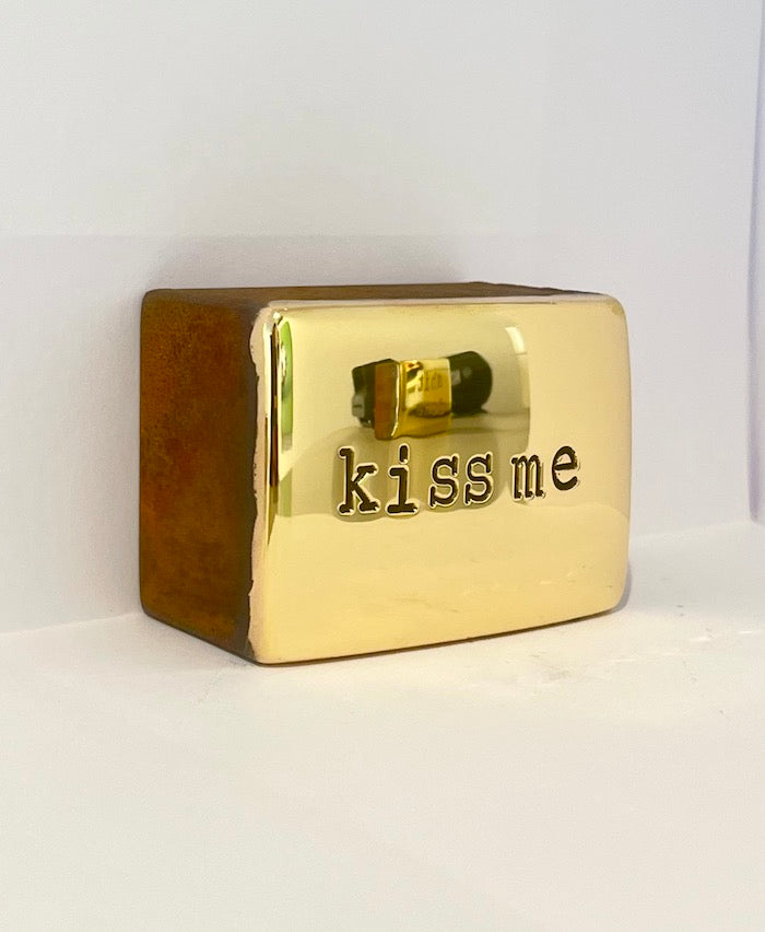 "kiss me" - Jan M. Petersen
